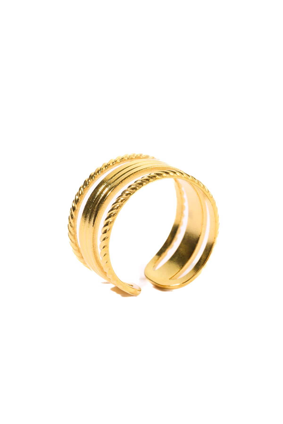 Nirella Ring – Edelstahl 18K vergoldet, breiter mehrreihiger Ring im Rillen-Design, freigestelltes Produktfoto
