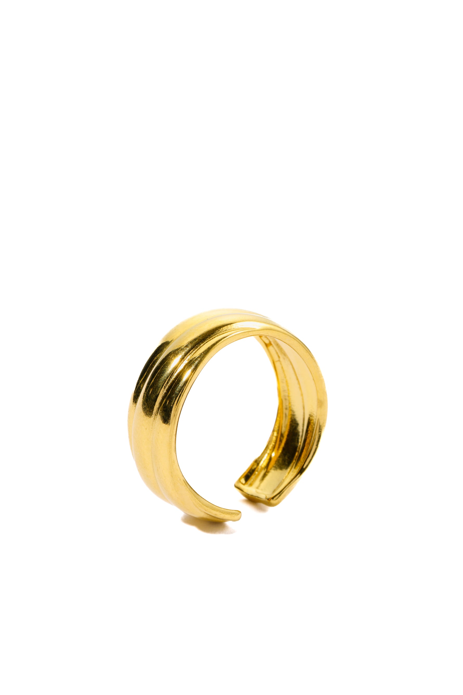 Orisha Ring – Edelstahl 18K vergoldet, strukturierte Oberfläche, freigestelltes Produktfoto