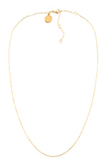 Vela Layers Kette – Edelstahl 18K vergoldet, feine Layering-Kette ohne Anhänger mit Verschluss, freigestelltes Produktfoto