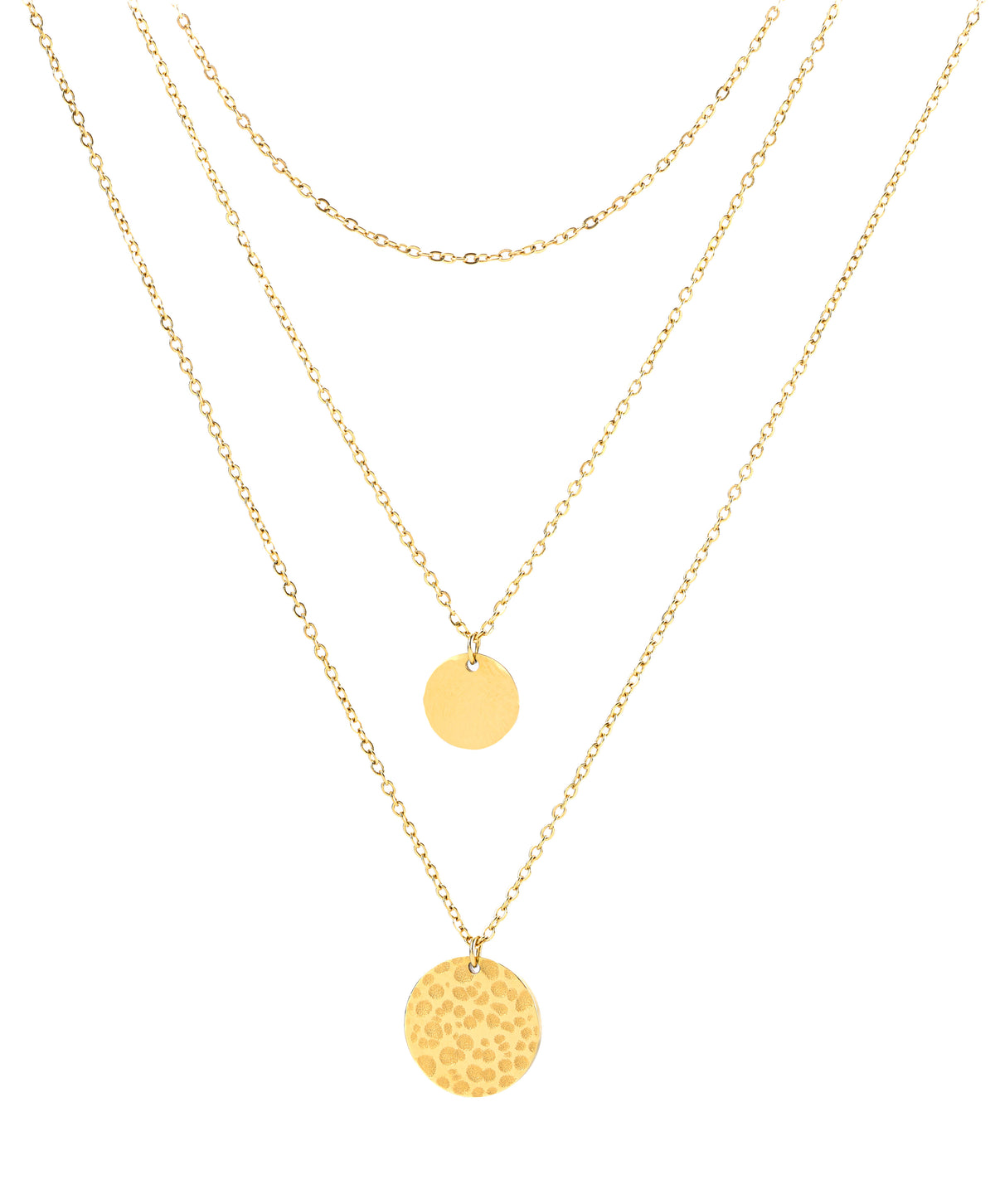 Vela Layers Kette – Edelstahl 18K vergoldet, mehrreihige Layering-Kette mit Coin-Anhängern, freigestelltes Produktfoto