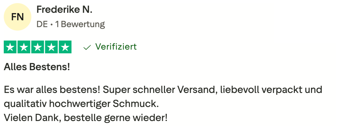Trustpilot-Bewertung von Frederike über Mercy’s Jewelry – lobt schnellen Versand, liebevolle Verpackung und hochwertigen Schmuck.
