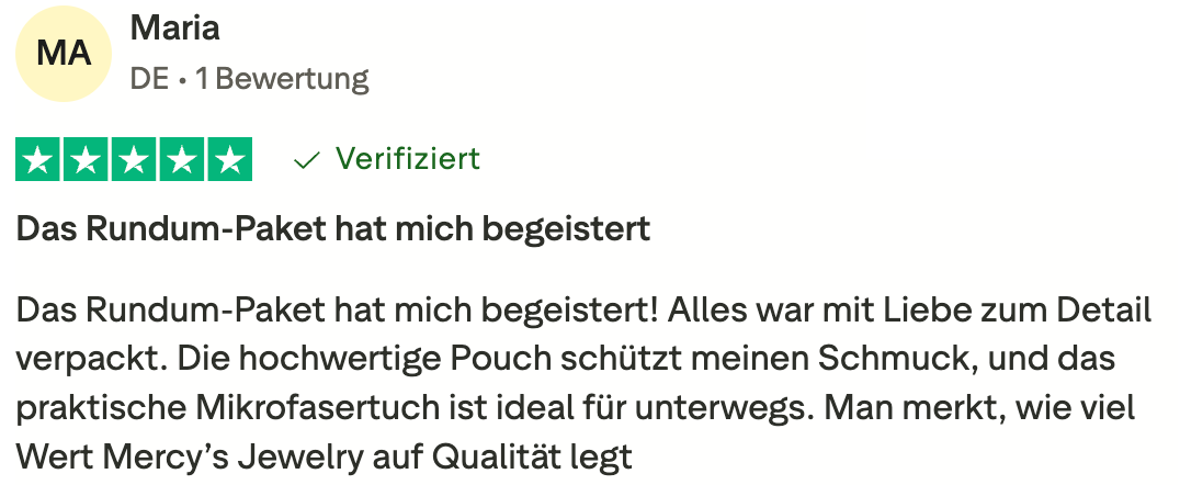 Trustpilot-Bewertung von Maria über das Rundum-Paket von Mercy’s Jewelry – lobt hochwertige Verpackung, Pouch und Mikrofasertuch.